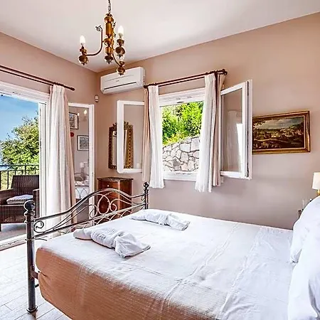Elissavet - Kalami Bay Hotel